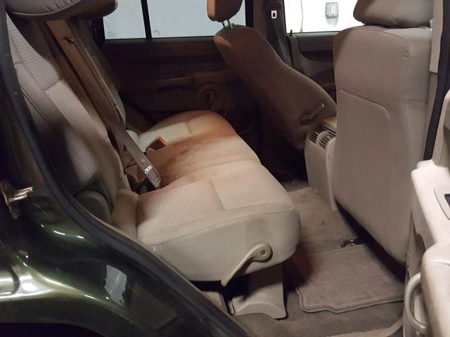 1J8HG48P37C621757 - 2007 JEEP COMMANDER GREEN photo 6