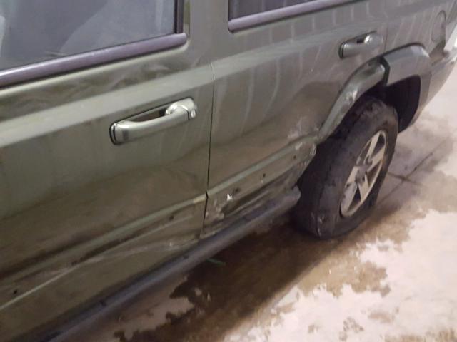 1J8HG48P37C621757 - 2007 JEEP COMMANDER GREEN photo 9