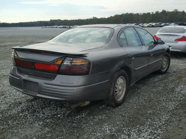 1G2HX52K45U144973 - 2005 PONTIAC BONNEVILLE GRAY photo 4