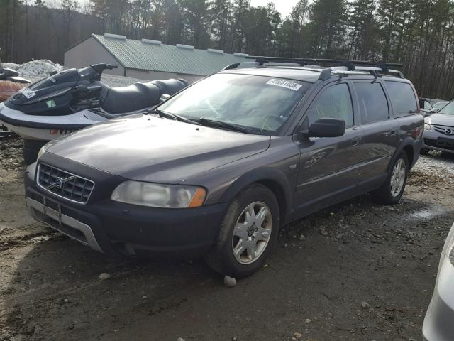 YV4SZ592961222570 - 2006 VOLVO XC70 BROWN photo 2