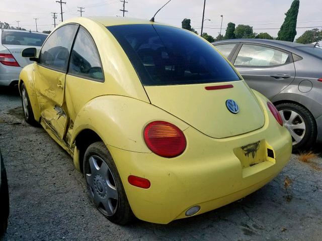 3VWCA21C7YM475150 - 2000 VOLKSWAGEN NEW BEETLE 黄色 照片 3