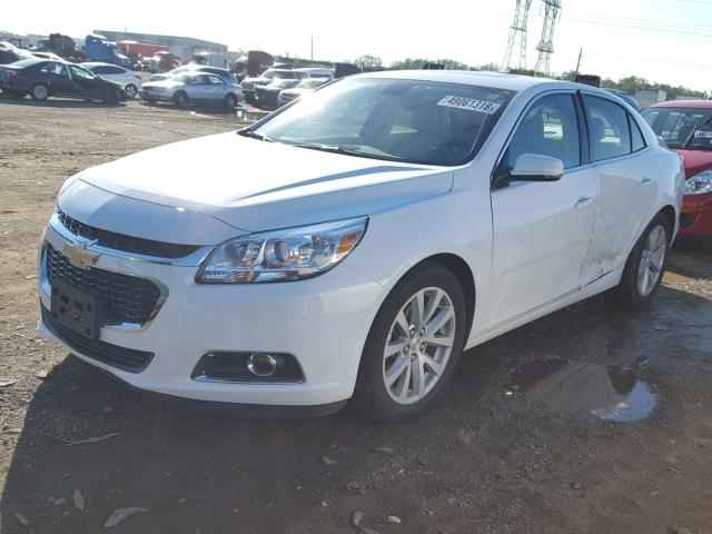 1G11D5SL1FU150660 - 2015 CHEVROLET MALIBU 2LT WHITE photo 2