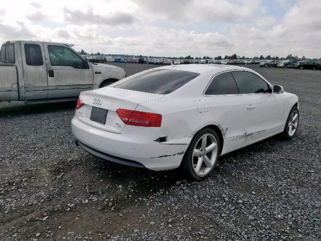 WAULFAFR1AA077296 - 2010 AUDI A5 PREMIUM WHITE photo 4