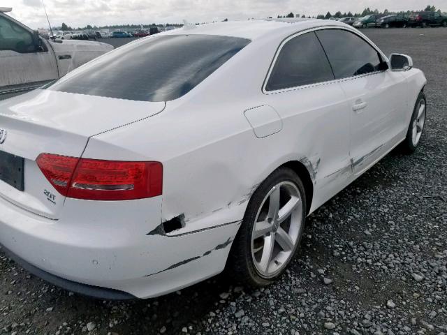 WAULFAFR1AA077296 - 2010 AUDI A5 PREMIUM WHITE photo 9