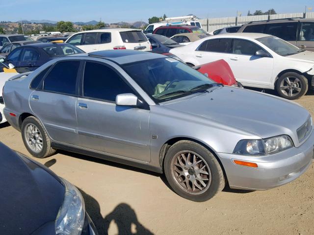 YV1VS27584F028168 - 2004 VOLVO S40 1.9T SILVER photo 1