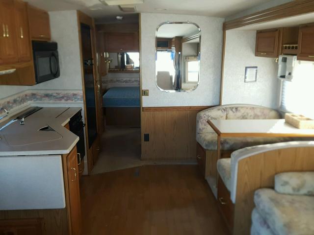 5B4LP37J3Y3318137 - 2000 WINNEBAGO ADVENTURER TWO TONE photo 6