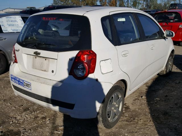 KL1TD6DE1AB049148 - 2010 CHEVROLET AVEO LS WHITE photo 4