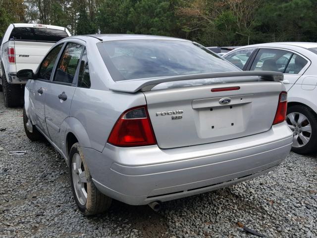 1FAFP34N17W223769 - 2007 FORD FOCUS ZX4 SILVER photo 3