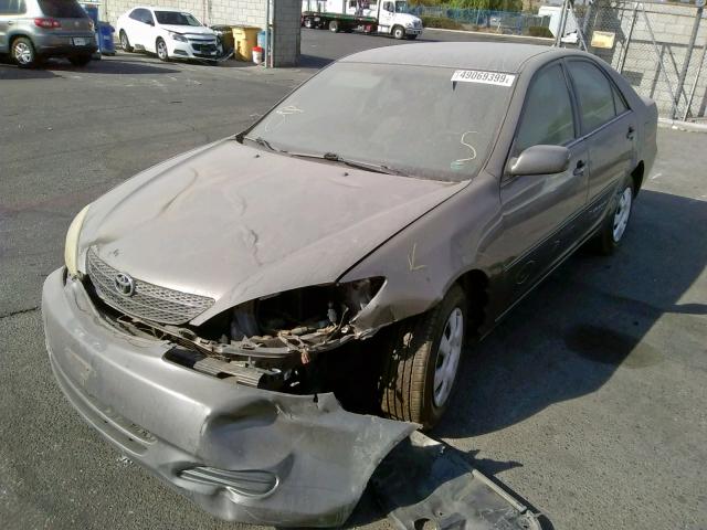 4T1BE32K14U923415 - 2004 TOYOTA CAMRY LE GRAY photo 2