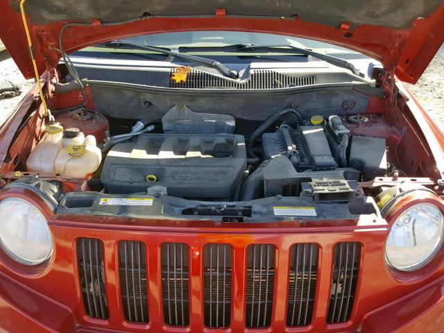 1J8FF47W57D177357 - 2007 JEEP COMPASS RED photo 7