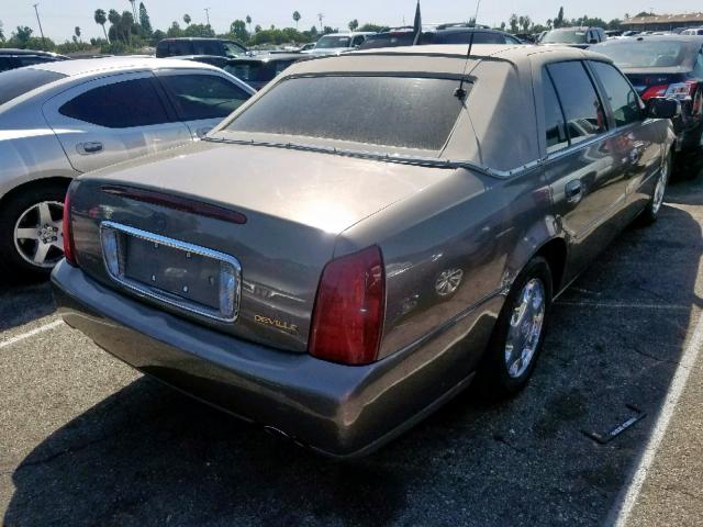 1G6KD54YX2U136435 - 2002 CADILLAC DEVILLE GOLD photo 4