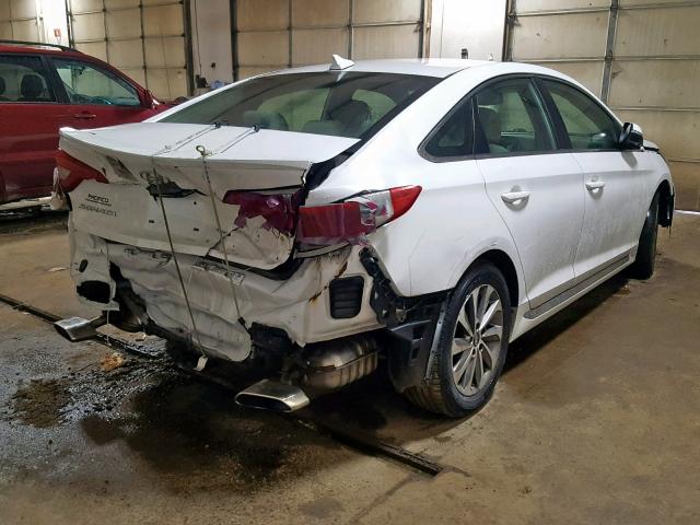 5NPE34AF8GH280819 - 2016 HYUNDAI SONATA SPO WHITE photo 4