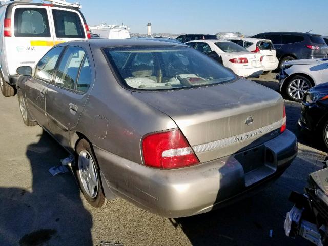 1N4DL01D31C136803 - 2001 NISSAN ALTIMA XE BEIGE photo 3