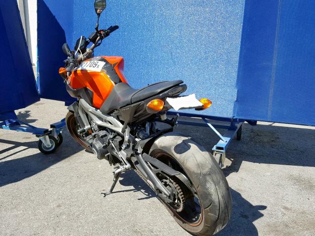 JYARN33E2EA002590 - 2014 YAMAHA FZ09 ORANGE photo 3