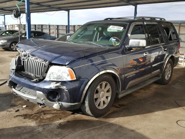 5LMFU27R94LJ15918 - 2004 LINCOLN NAVIGATOR Көк фото 2