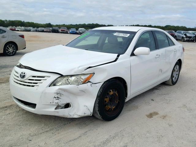 4T1BE46K09U849668 - 2009 TOYOTA CAMRY BASE WHITE photo 2