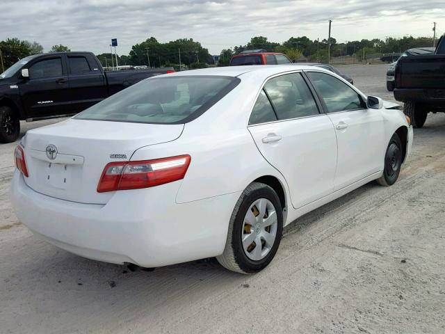 4T1BE46K09U849668 - 2009 TOYOTA CAMRY BASE WHITE photo 4