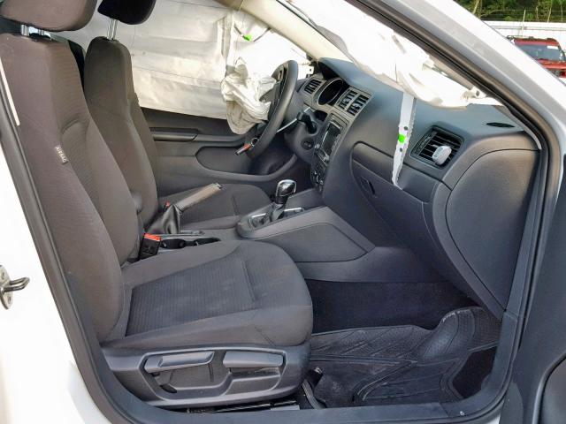 3VW2K7AJ8FM350093 - 2015 VOLKSWAGEN JETTA BASE 白色 照片 5