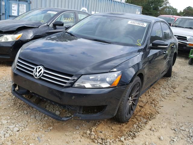 1VWAP7A34DC021033 - 2013 VOLKSWAGEN PASSAT S BLACK photo 2