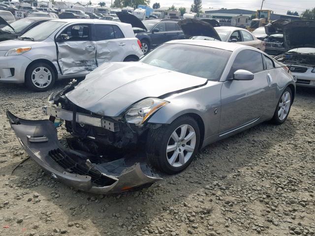 JN1AZ34D25M604032 - 2005 NISSAN 350Z COUPE GRAY photo 2