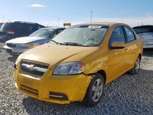 KL1TD5DE3AB118481 - 2010 CHEVROLET AVEO LS YELLOW photo 2