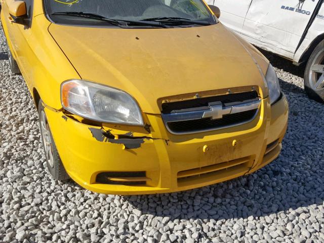 KL1TD5DE3AB118481 - 2010 CHEVROLET AVEO LS YELLOW photo 9