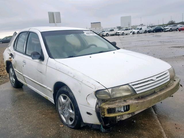 1N4BU31D5SC176663 - 1995 NISSAN ALTIMA XE WHITE photo 1