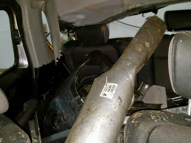 5J6YH17665L006980 - 2005 HONDA ELEMENT EX SILVER photo 6