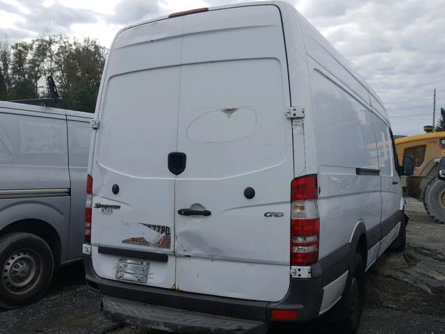 WD0PE845485245300 - 2008 DODGE SPRINTER 2 WHITE photo 4