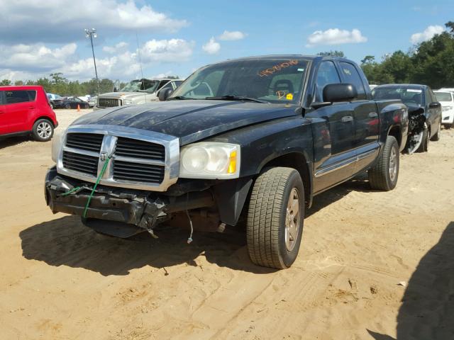 1D7HW58K76S611098 - 2006 DODGE DAKOTA QUA BLACK photo 2