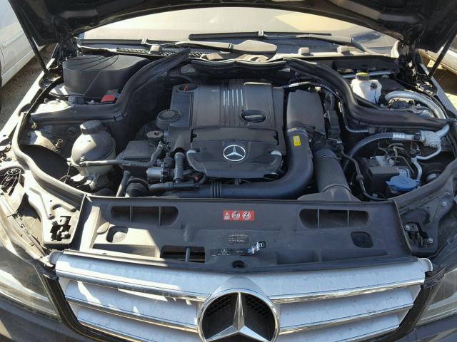 WDDGF4HB1CR213202 - 2012 MERCEDES-BENZ C 250 BLACK photo 7