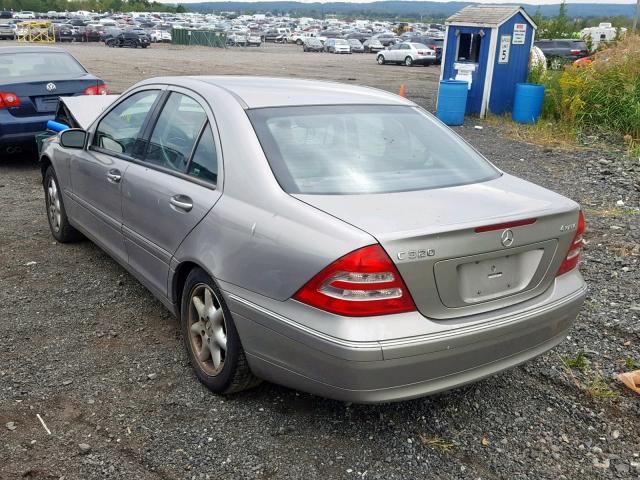 WDBRF84J04F556401 - 2004 MERCEDES-BENZ C 320 4MAT GRAY photo 3