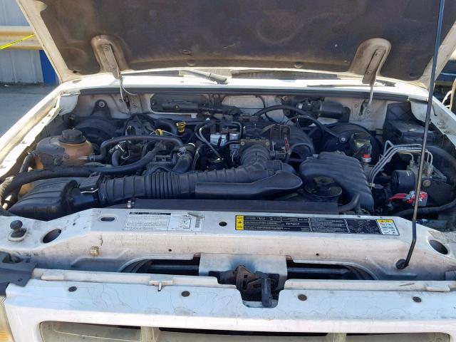 1FTYR10D52PA12897 - 2002 FORD RANGER WHITE photo 7