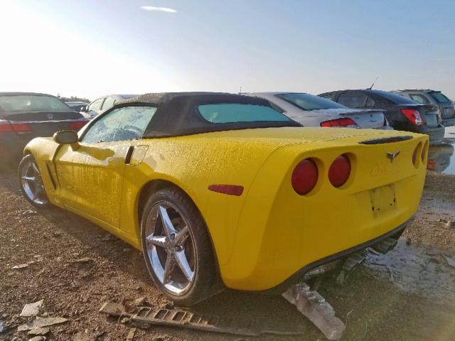 1G1YG3DWXB5107327 - 2011 CHEVROLET CORVETTE YELLOW photo 3