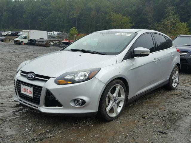 1FADP3N22EL398347 - 2014 FORD FOCUS TITA SILVER photo 2