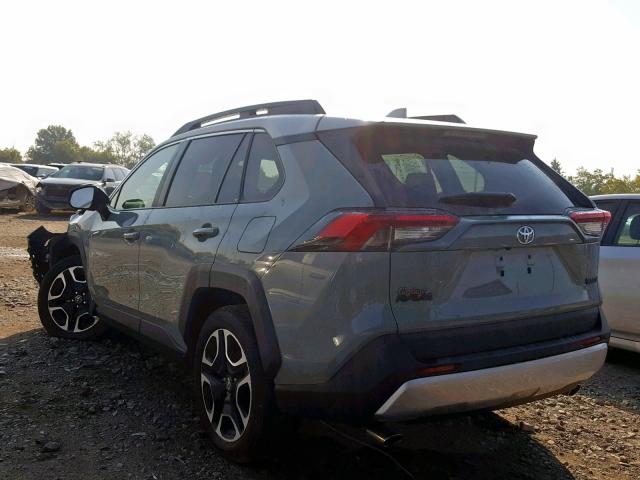 2T3J1RFV5KW041098 - 2019 TOYOTA RAV4 ADVEN SILVER photo 3