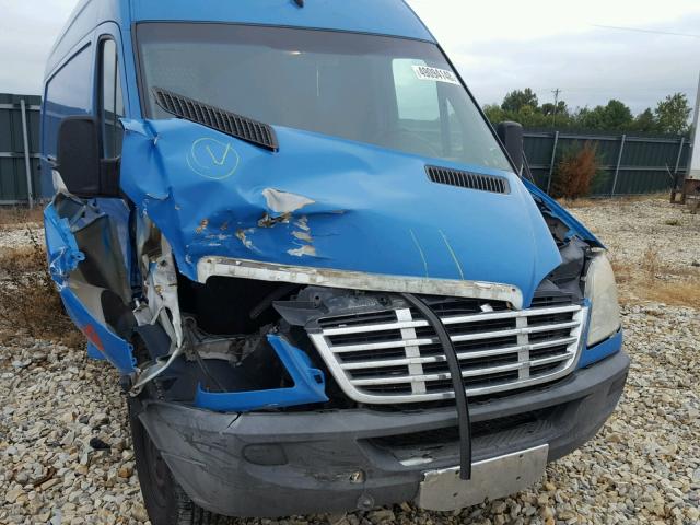 WDYPE845475214172 - 2007 FREIGHTLINER SPRINTER 2 BLUE photo 10