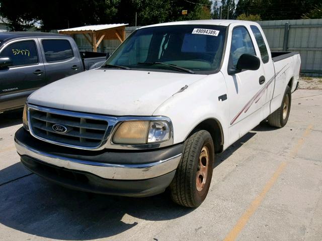 1FTZX1720YNB39544 - 2000 FORD F150 WHITE photo 2