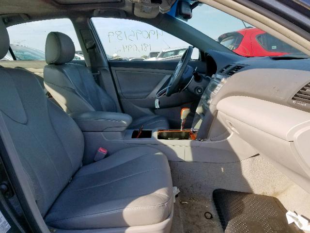 4T4BE46K59R100287 - 2009 TOYOTA CAMRY BASE GRAY photo 5