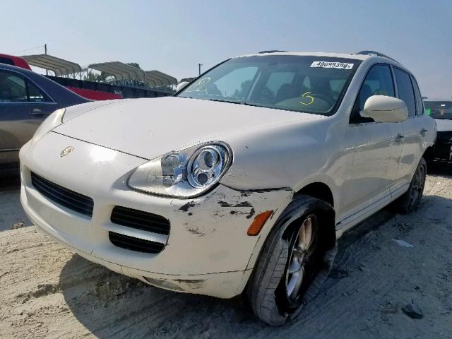 WP1AB29P56LA66107 - 2006 PORSCHE CAYENNE S WHITE photo 2