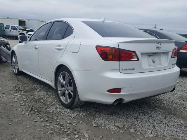 JTHBK262095106387 - 2009 LEXUS IS 250 WHITE photo 3