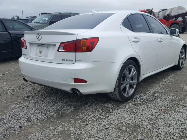 JTHBK262095106387 - 2009 LEXUS IS 250 WHITE photo 4