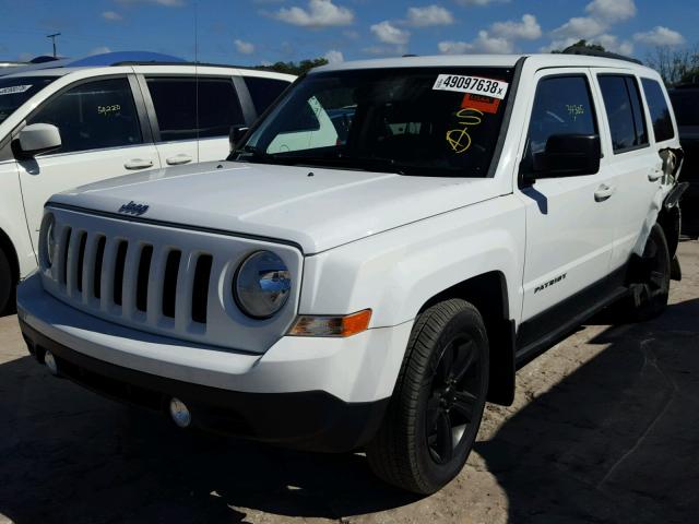 1C4NJPFA0ED853753 - 2014 JEEP PATRIOT LA WHITE photo 2