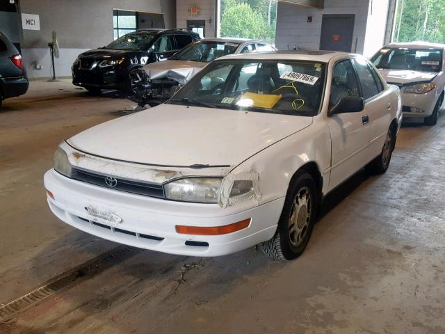 4T1GK13E3RU851040 - 1994 TOYOTA CAMRY XLE WHITE photo 2