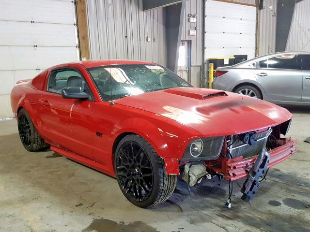 1ZVHT82H365251230 - 2006 FORD MUSTANG GT RED photo 1