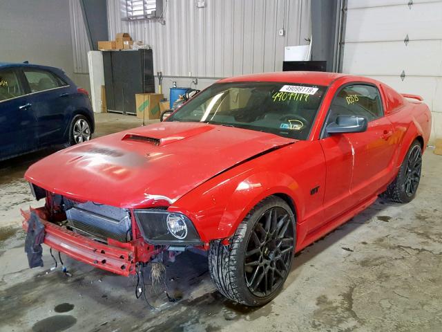 1ZVHT82H365251230 - 2006 FORD MUSTANG GT RED photo 2