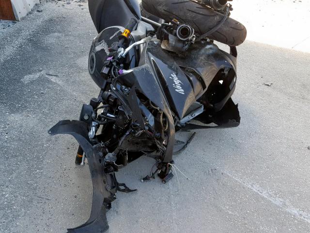 JKAEXEC1X9DA31309 - 2009 KAWASAKI EX650 C 黑色 照片 10