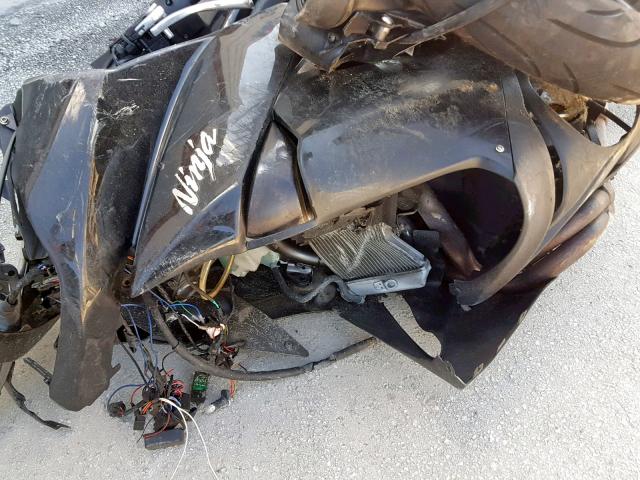 JKAEXEC1X9DA31309 - 2009 KAWASAKI EX650 C 黑色 照片 7