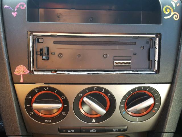 JM1BK343871627199 - 2007 MAZDA 3 HATCHBAC BLUE photo 9