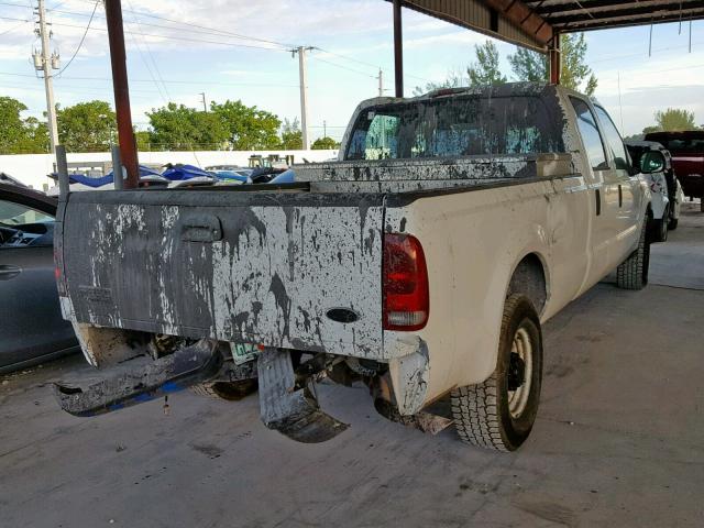 1FTSW30S54EC42057 - 2004 FORD F350 SRW S WHITE photo 4